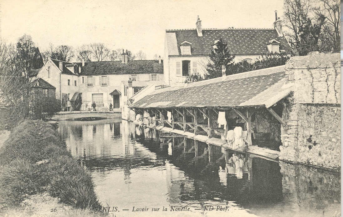 Senlis - La Bige - Lavoir sur la Nonette